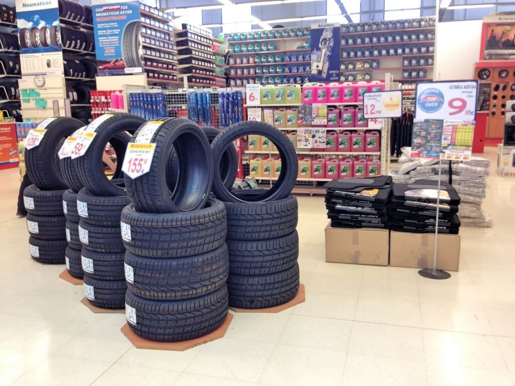 Neumáticos en nuestra tienda de Motril